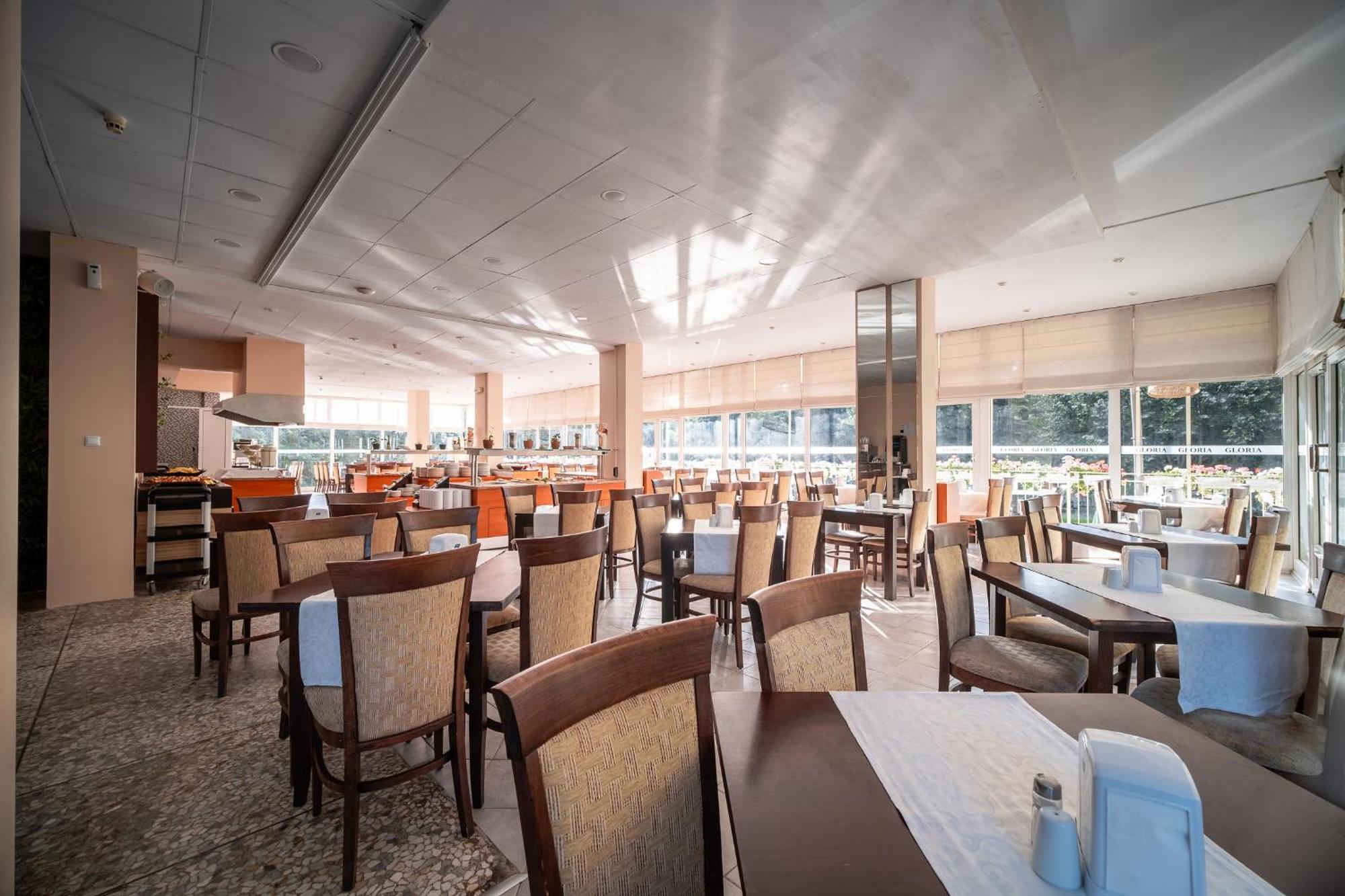 Gloria Hotel Saints Constantine and Helena ภายนอก รูปภาพ